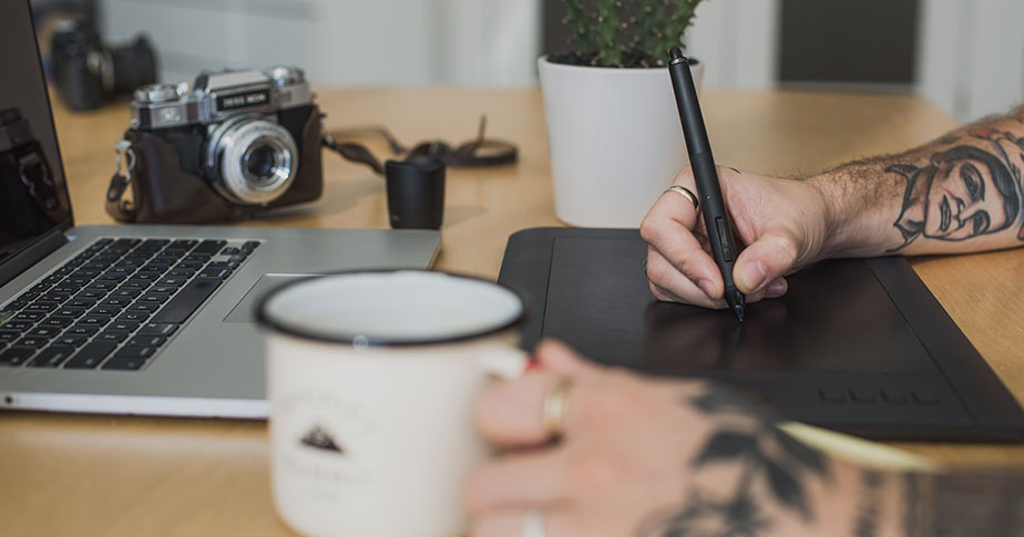 découvrez comment lancer votre boutique shopify avec notre guide étape par étape. créez une boutique en ligne professionnelle, optimisez vos ventes et développez votre entreprise facilement grâce à des conseils d'experts.